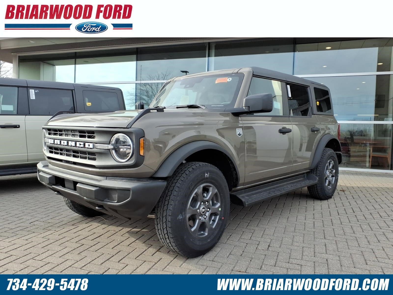 New 2025 Ford Bronco Big Bend AWD/4WD image 1
