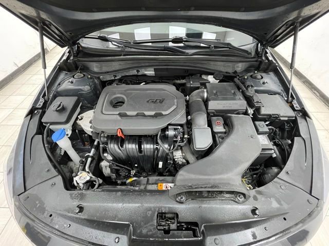 Used 2020 Kia Optima SE image 18