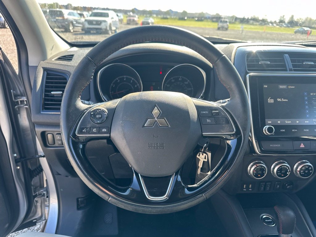 Used 2024 Mitsubishi Outlander Sport LE AWD/4WD image 19