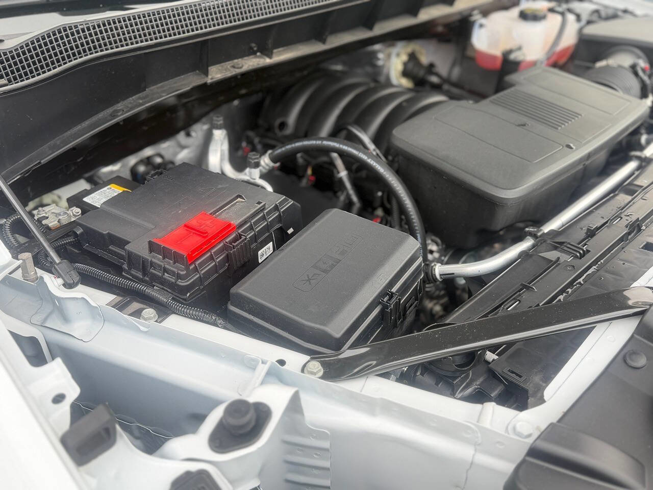 Used 2025 Chevrolet Silverado 1500 W/T RWD image 50