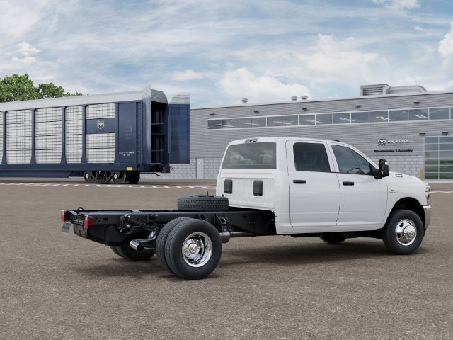 New 2027 RAM 3500 Tradesman AWD/4WD image 6