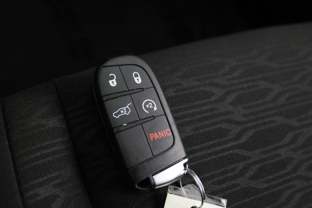 Used 2025 Dodge Durango GT w/ Blacktop Package RWD image 29