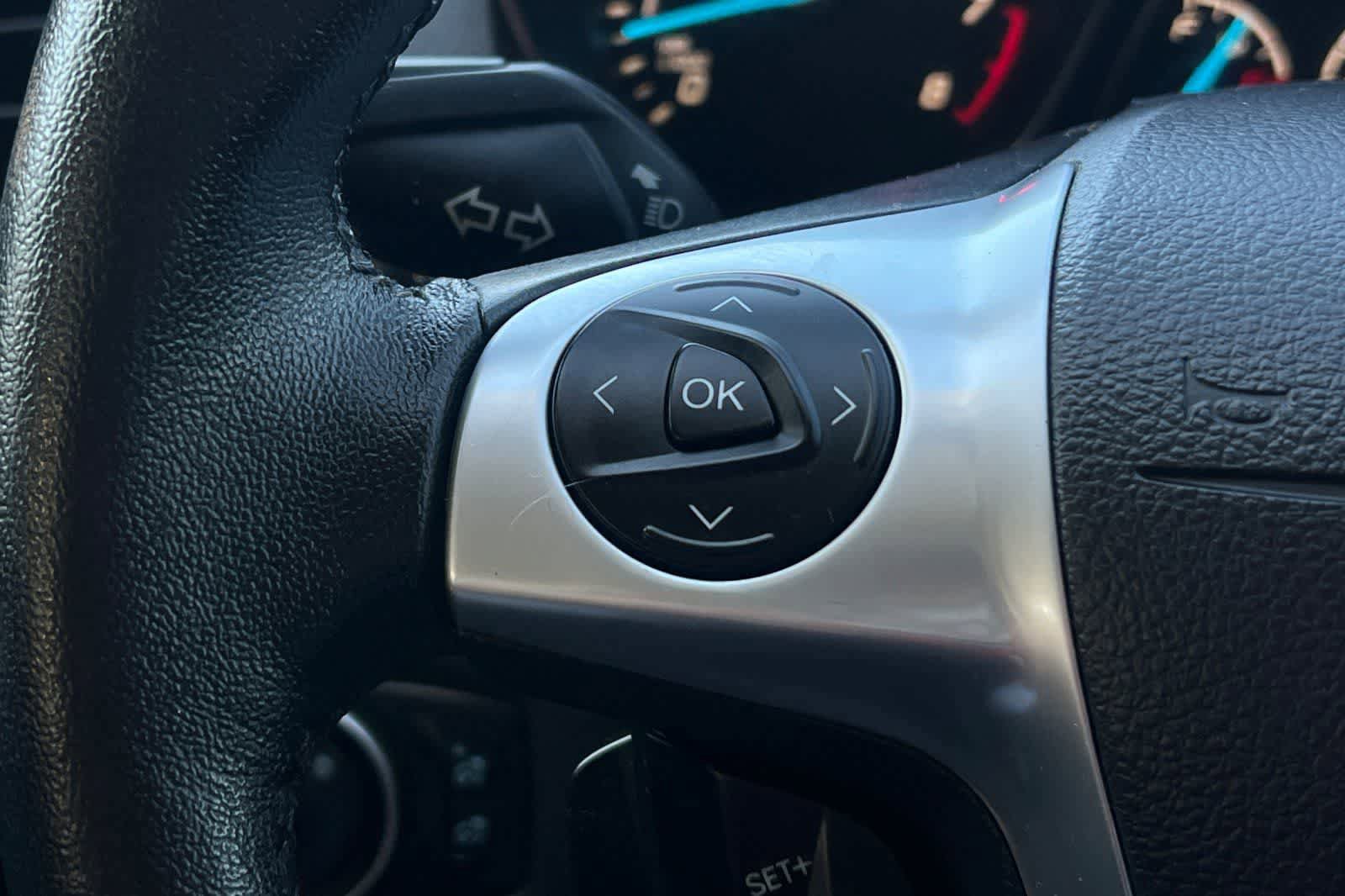Used 2016 Ford Escape Titanium w/ Equipment Group 301A FWD image 32
