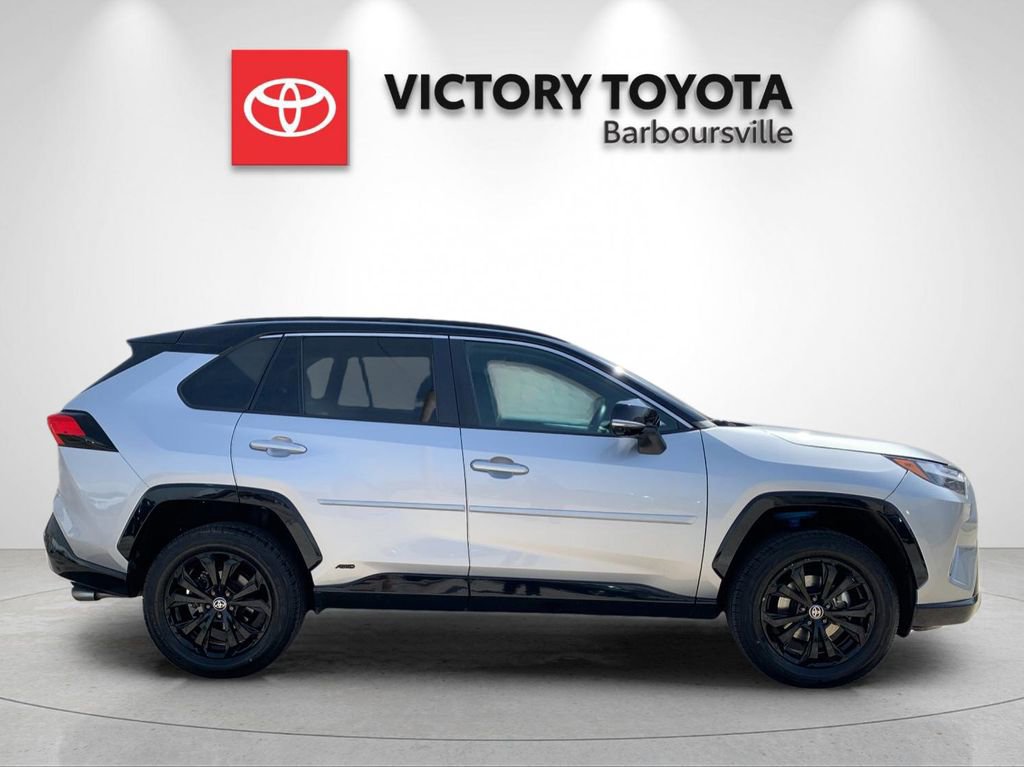 Used 2022 Toyota RAV4 XSE w/ XSE Grade Weather Package image 6
