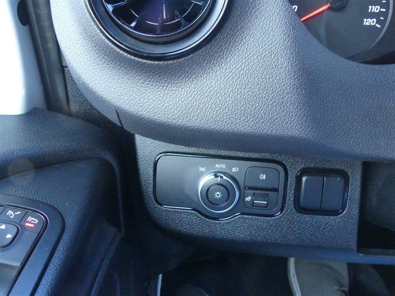 Used 2023 Mercedes-Benz Sprinter 1500 image 16