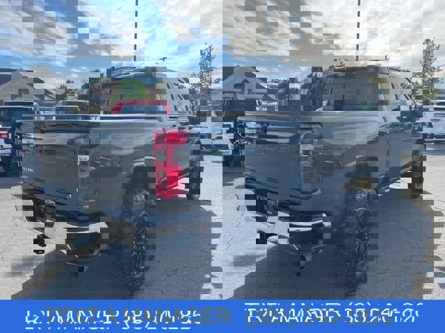 Used 2022 Chevrolet Silverado 3500 LT w/ Convenience Package image 5