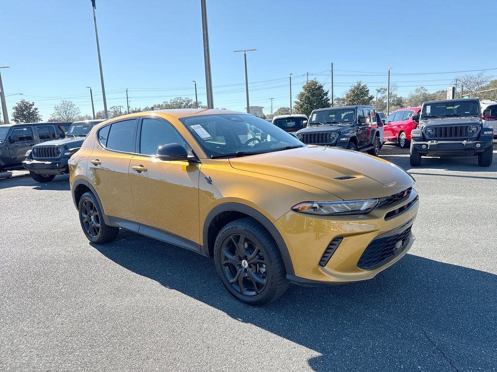 Used 2024 Dodge Hornet GT w/ GT Blacktop Package image 1