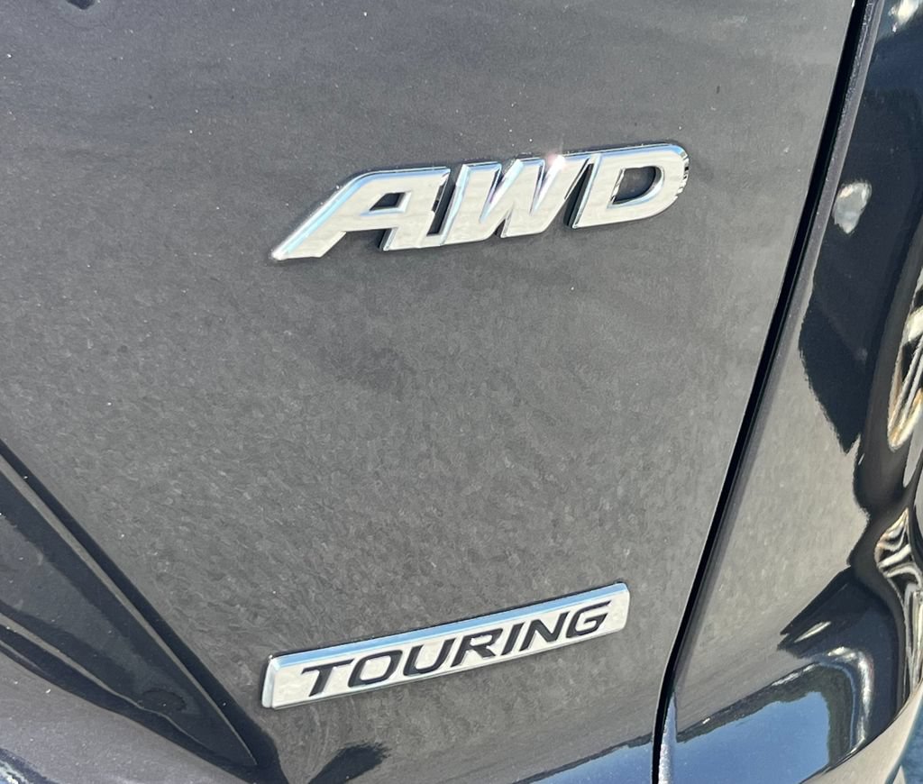 Used 2017 Honda CR-V Touring image 16