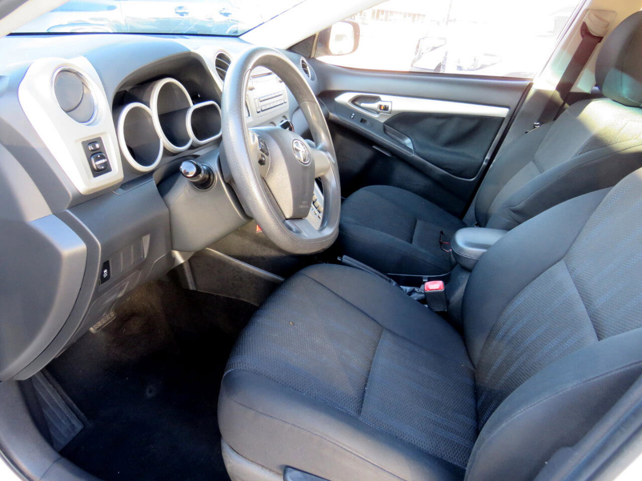 Used 2012 Toyota Matrix S image 14