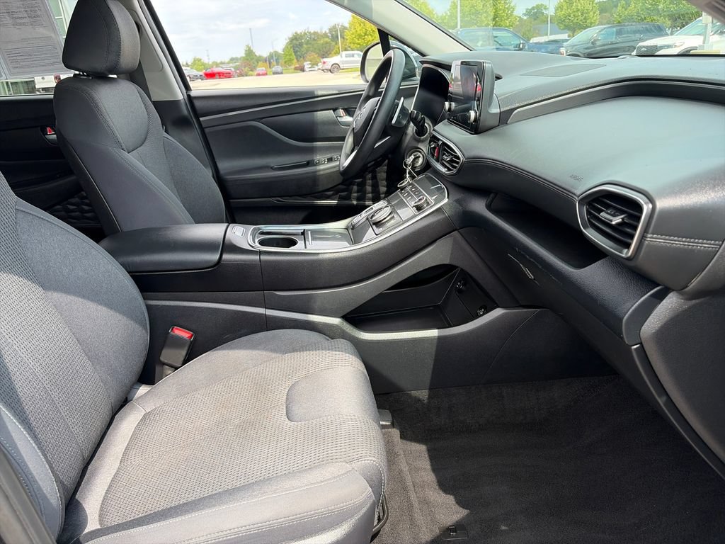 Used 2021 Hyundai Santa Fe SE AWD/4WD image 11