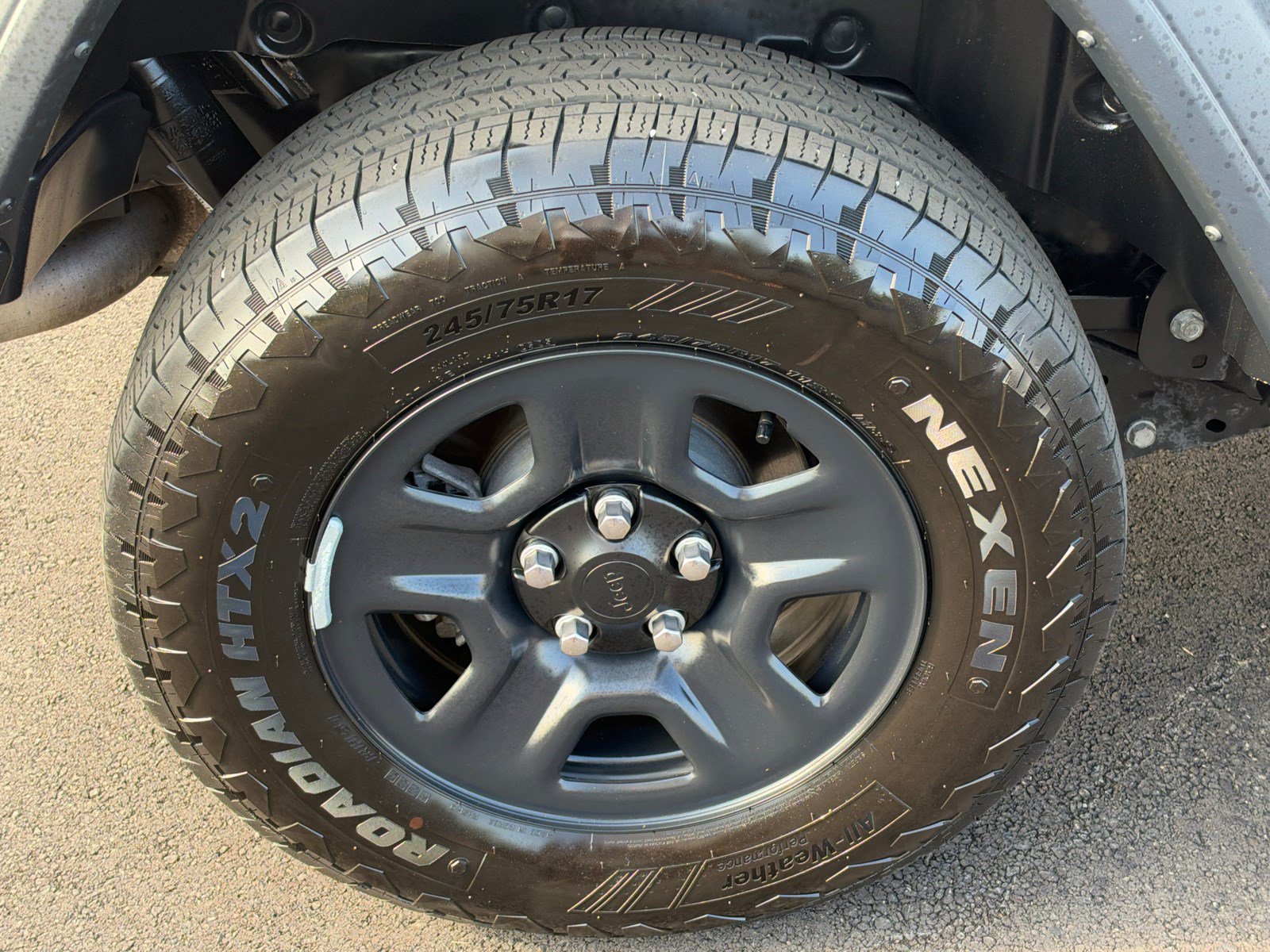 Used 2025 Jeep Wrangler Unlimited Sport AWD/4WD image 17