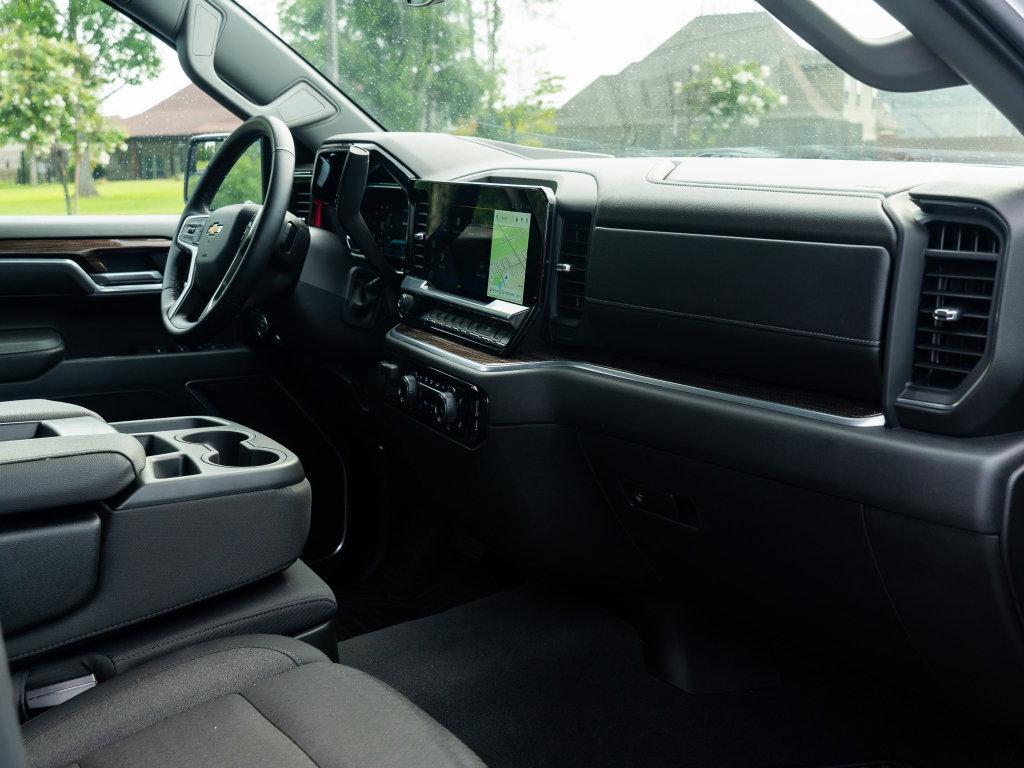 Used 2026 Chevrolet Silverado 1500 LT RWD image 18