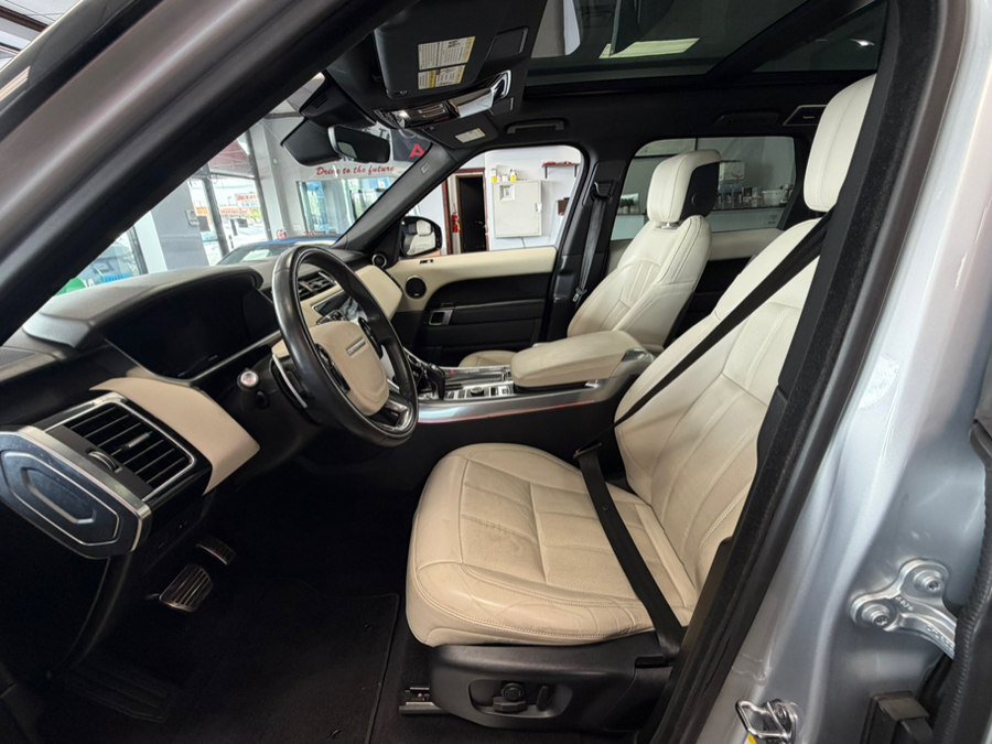 Used 2021 Land Rover Range Rover Sport HSE Silver Edition AWD/4WD image 26