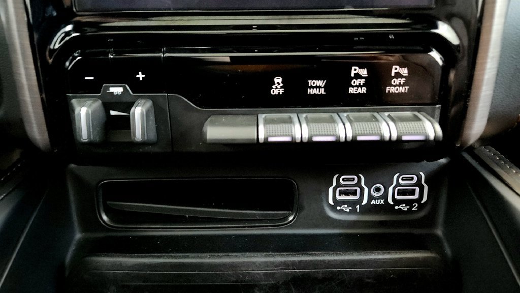 Used 2021 RAM 1500 Limited AWD/4WD image 34