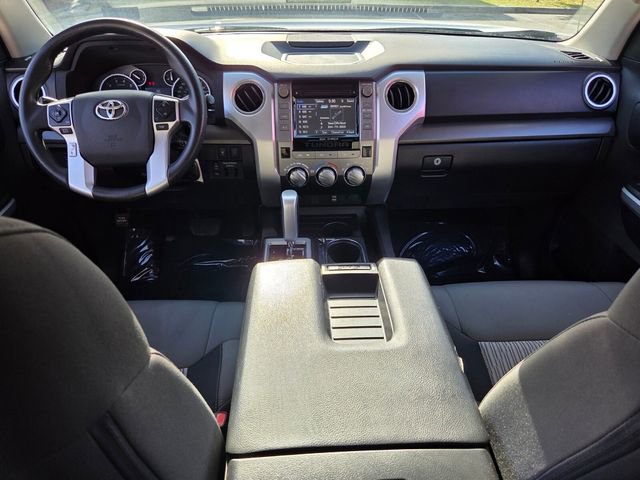 Used 2016 Toyota Tundra SR5 image 13