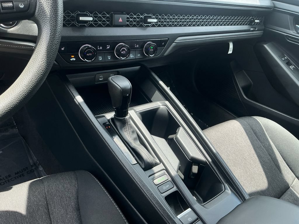 Used 2024 Honda Accord EX image 12