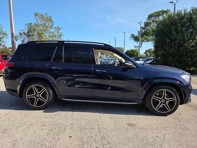 Used 2022 Mercedes-Benz GLS 450 4MATIC w/ AMG Line Exterior image 8