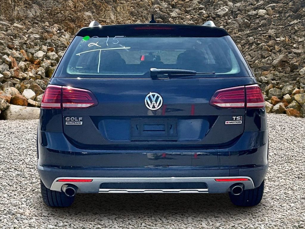 Used 2018 Volkswagen Golf Alltrack SE AWD/4WD image 4