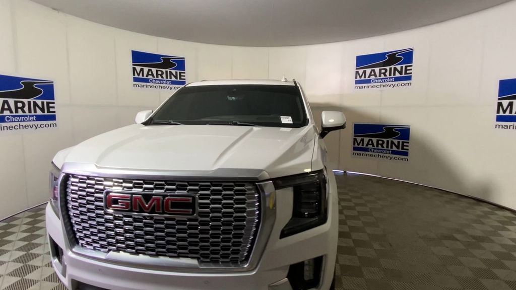 Used 2021 GMC Yukon Denali w/ Denali Premium Package RWD image 5