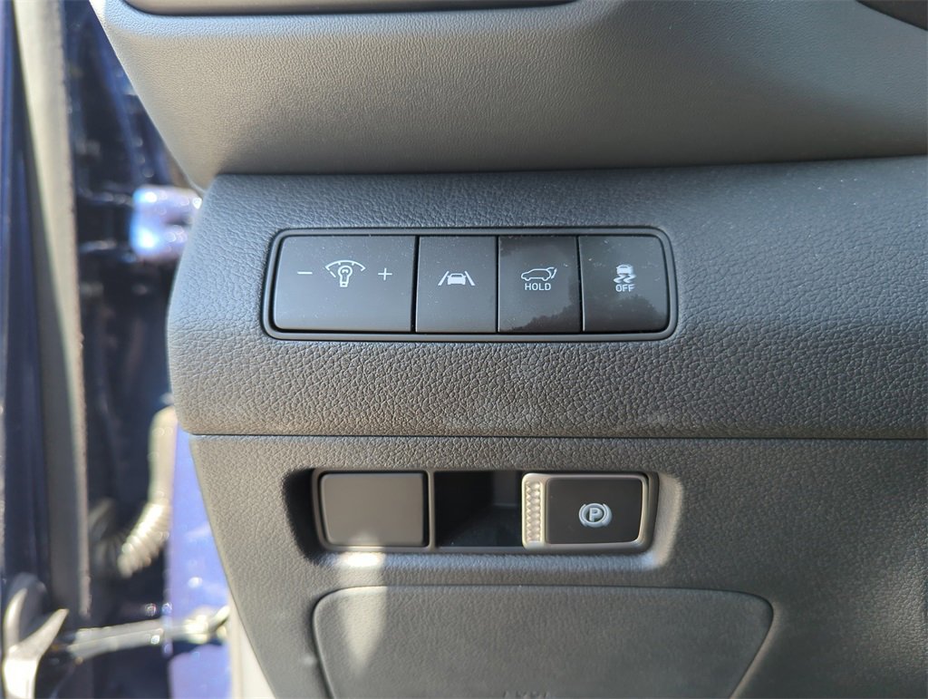 Used 2023 Hyundai Santa Fe SEL image 34