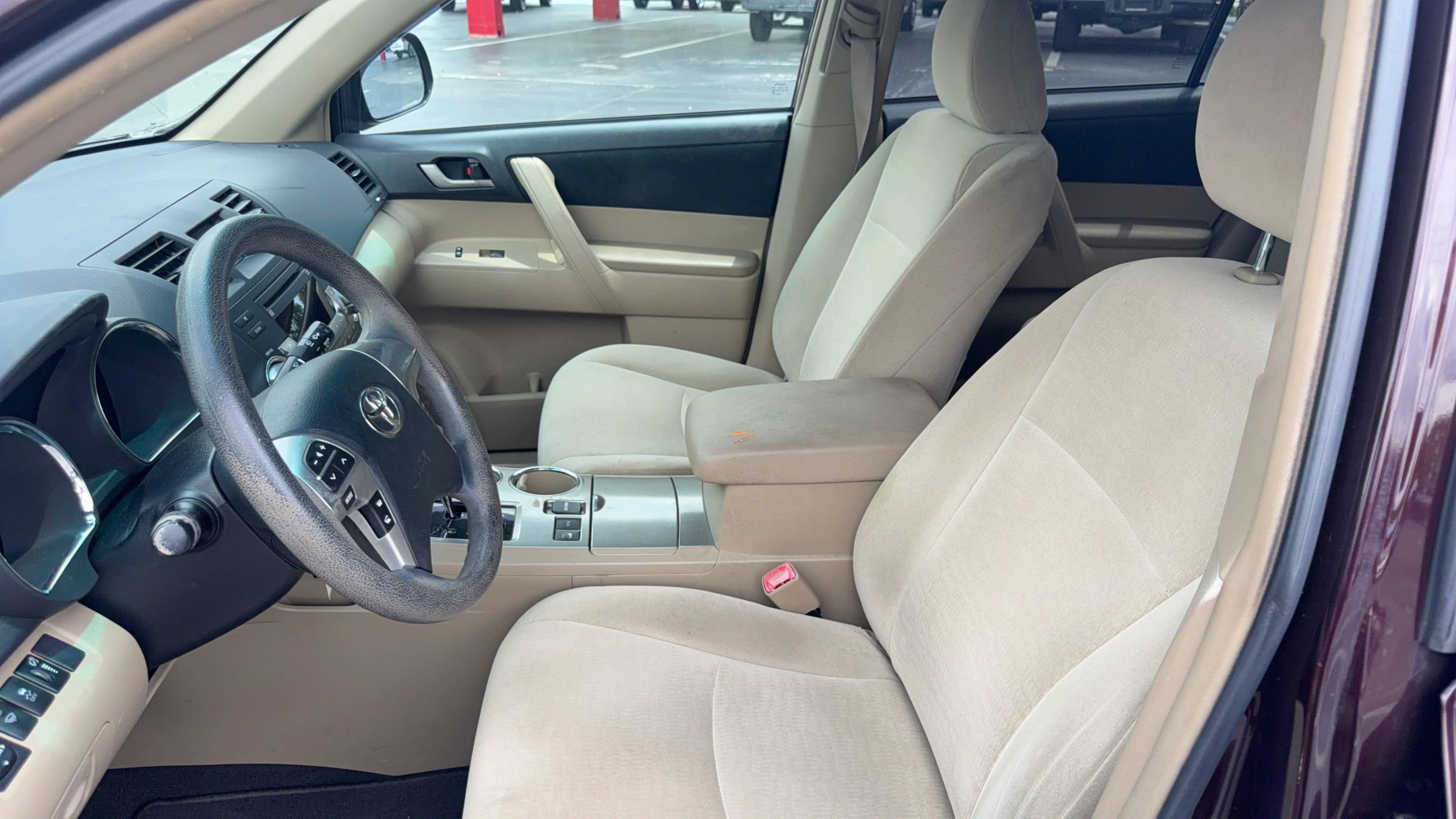 Used 2012 Toyota Highlander 4WD w/ Tech Pkg image 13