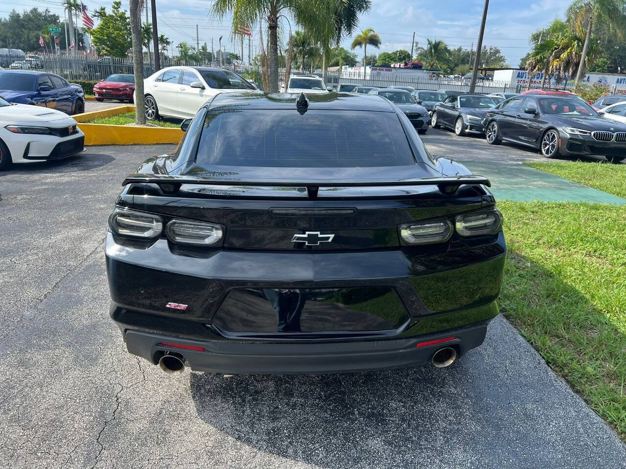 Used 2023 Chevrolet Camaro SS RWD image 6