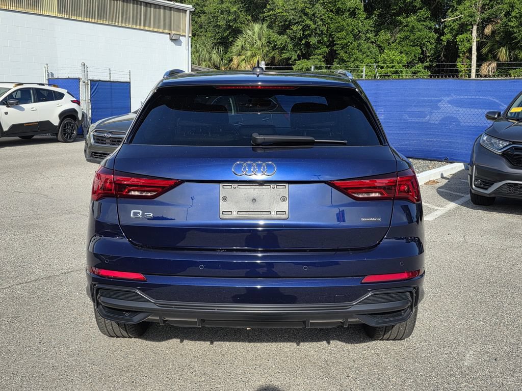 Used 2022 Audi Q3 2.0T Premium Plus AWD/4WD image 4
