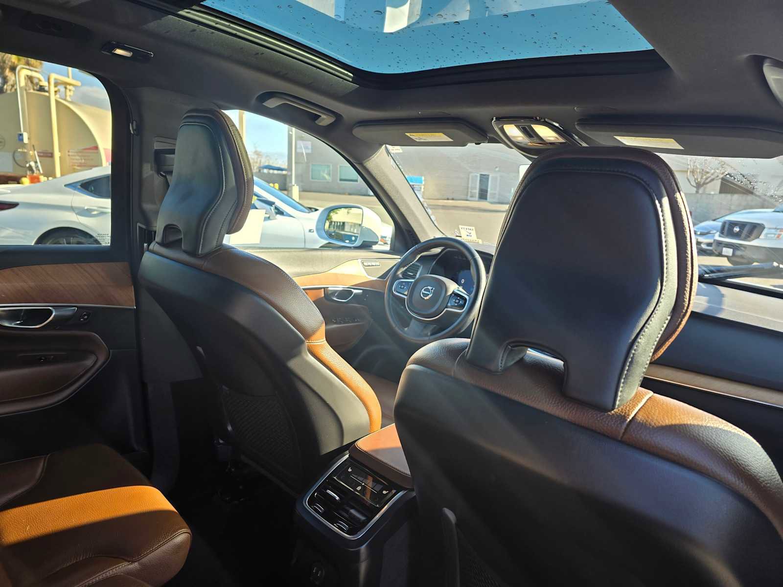 Used 2023 Volvo XC90 T8 Core w/ Climate Package image 15