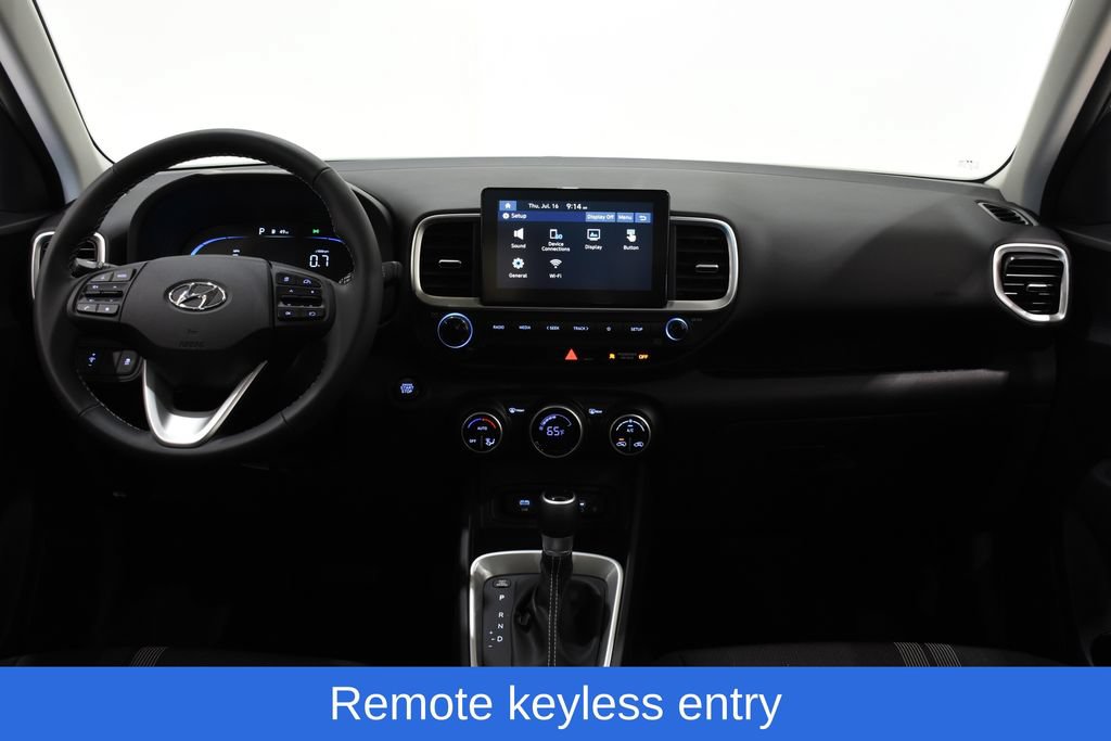 New 2026 Hyundai Venue SEL FWD image 8