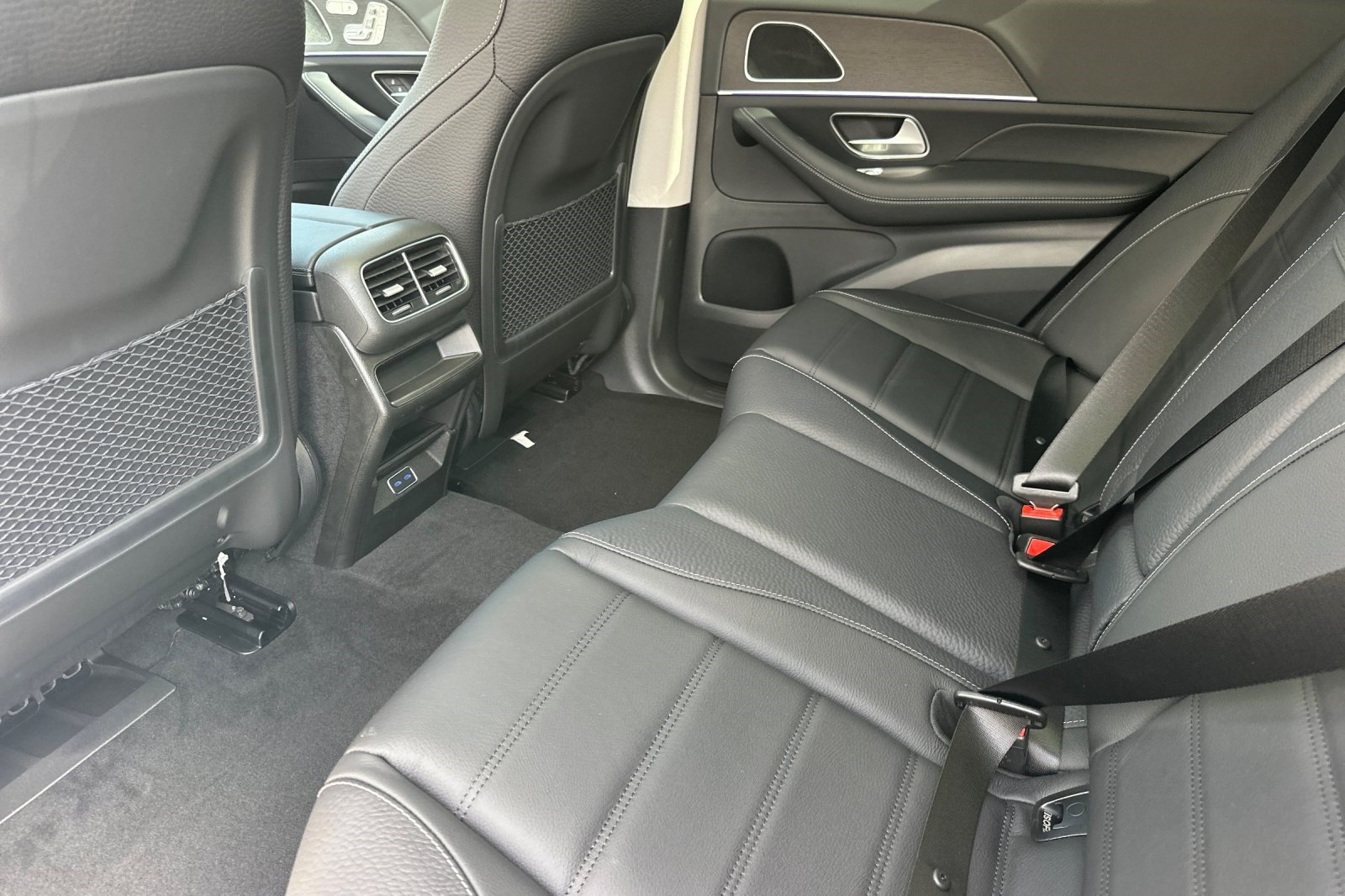 New 2026 Mercedes-Benz GLE 450e 4MATIC image 27