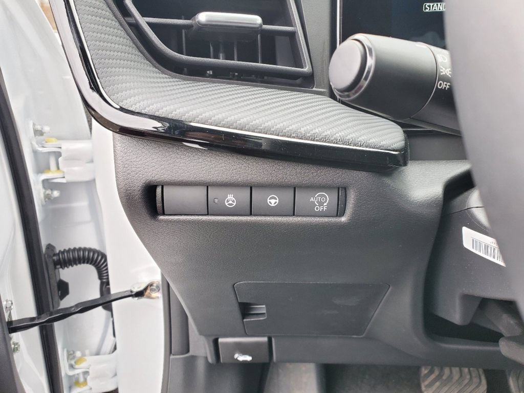 New 2026 Nissan Kicks SR w/ SR Premium Package FWD image 20