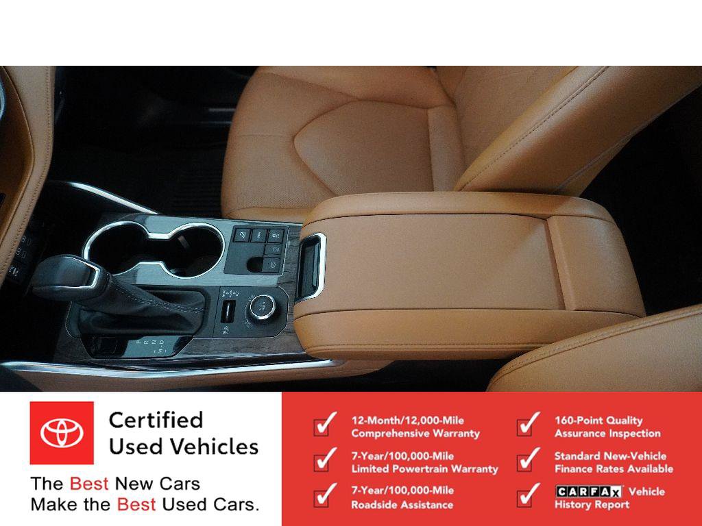 Certified 2024 Toyota Highlander Platinum AWD/4WD image 25