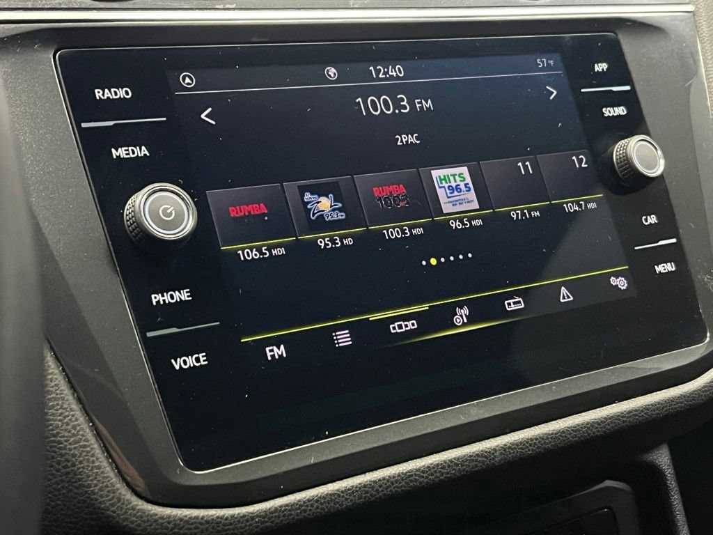 Certified 2023 Volkswagen Tiguan SE R-Line FWD image 27