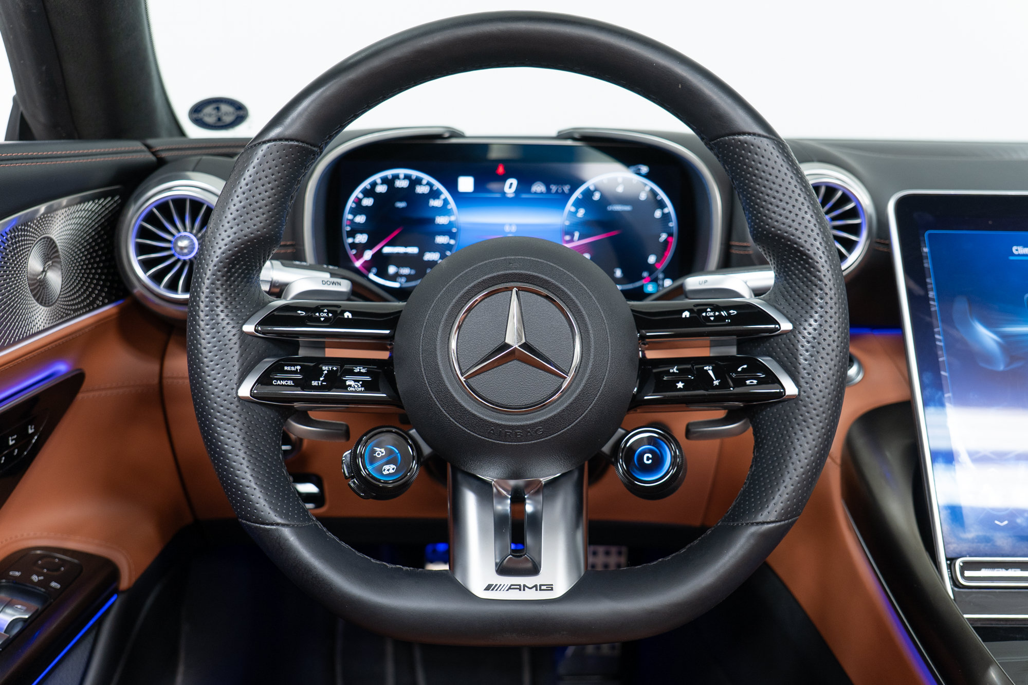 Certified 2022 Mercedes-Benz SL 55 AMG 4MATIC image 17