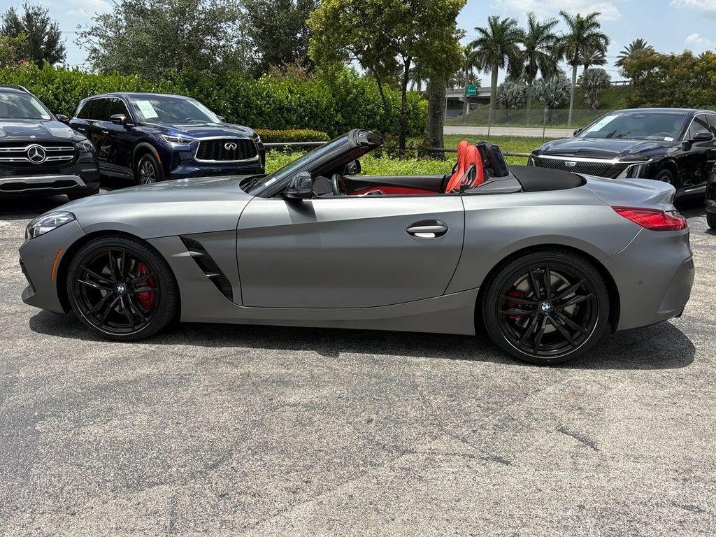 Used 2022 BMW Z4 M40i w/ Premium Package RWD image 15