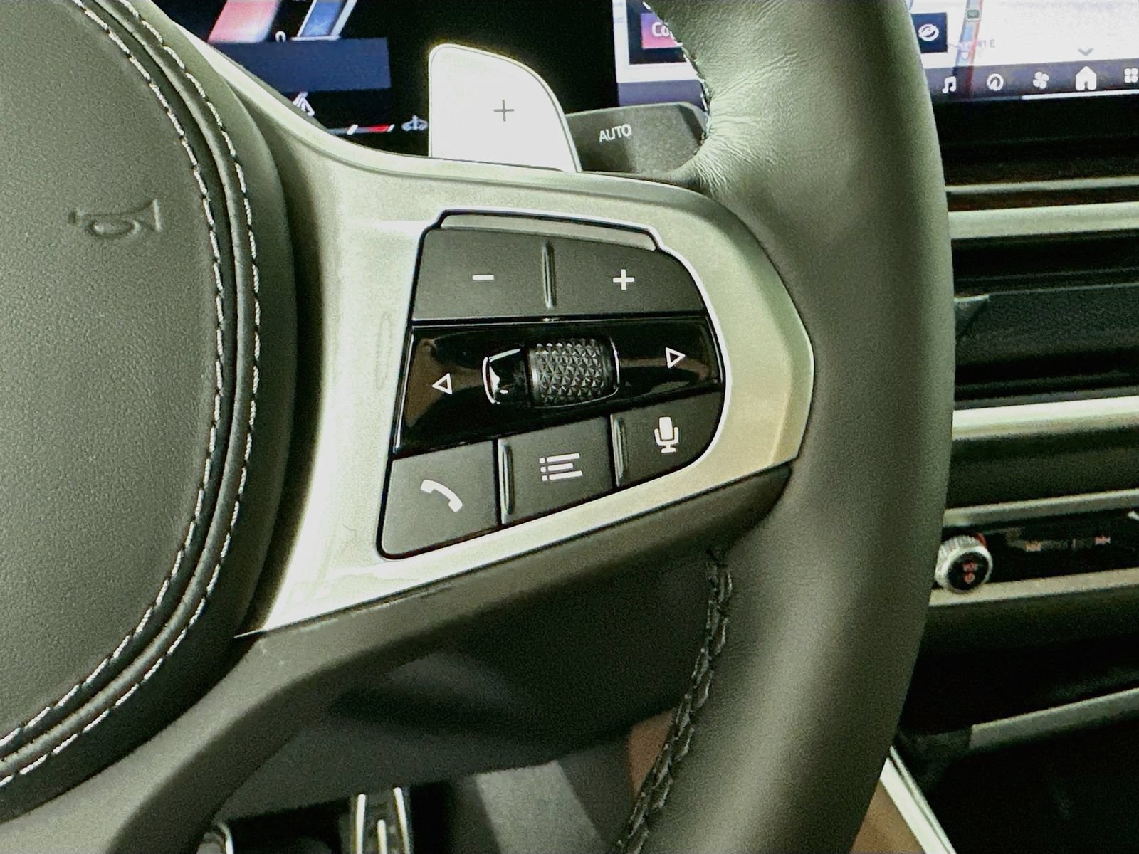 New 2027 BMW X6 xDrive40i w/ Executive Package AWD/4WD image 19