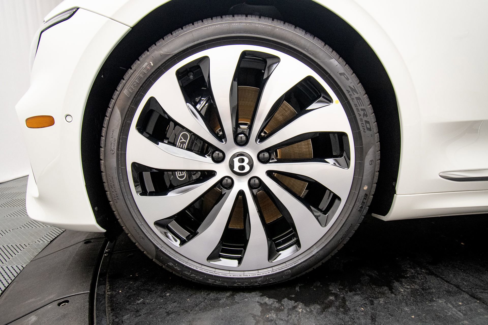 New 2026 Bentley Continental GTC AWD/4WD image 41