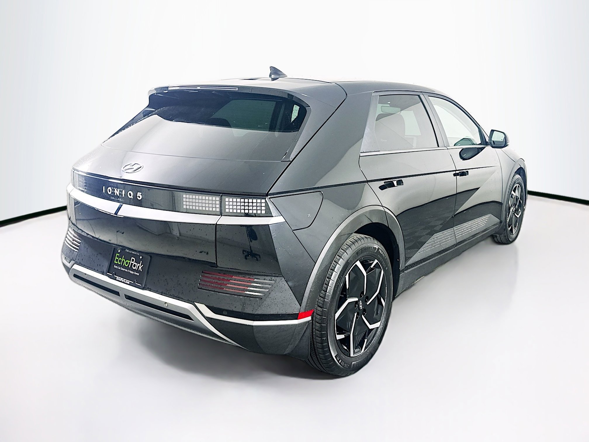 Used 2024 Hyundai Ioniq 5 SEL image 9