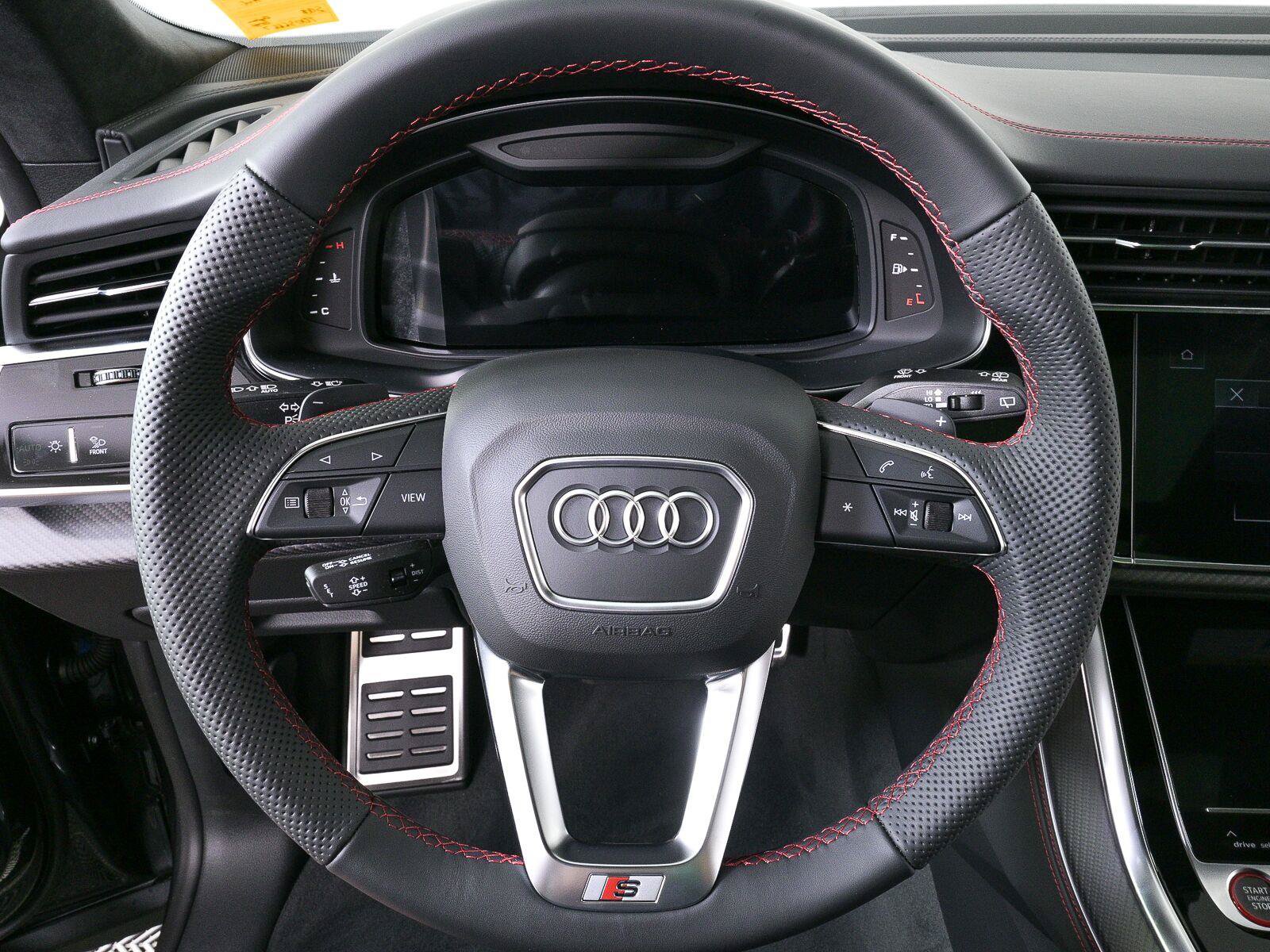 New 2026 Audi SQ8 Prestige AWD/4WD image 10