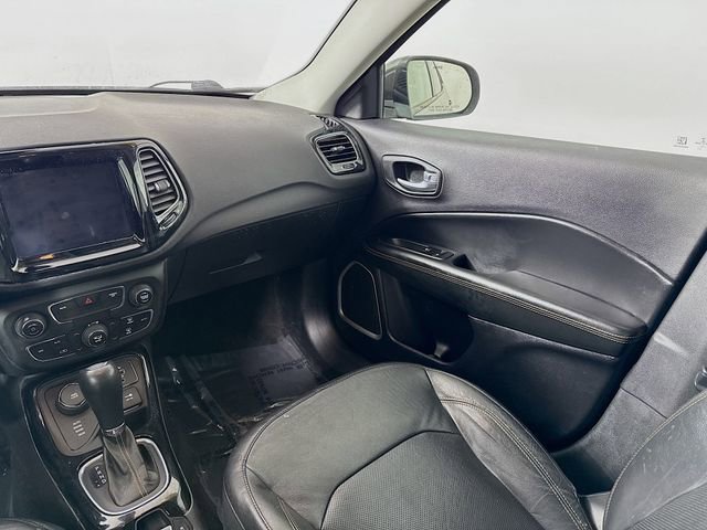 Used 2018 Jeep Compass Limited w/ Navigation Group image 22
