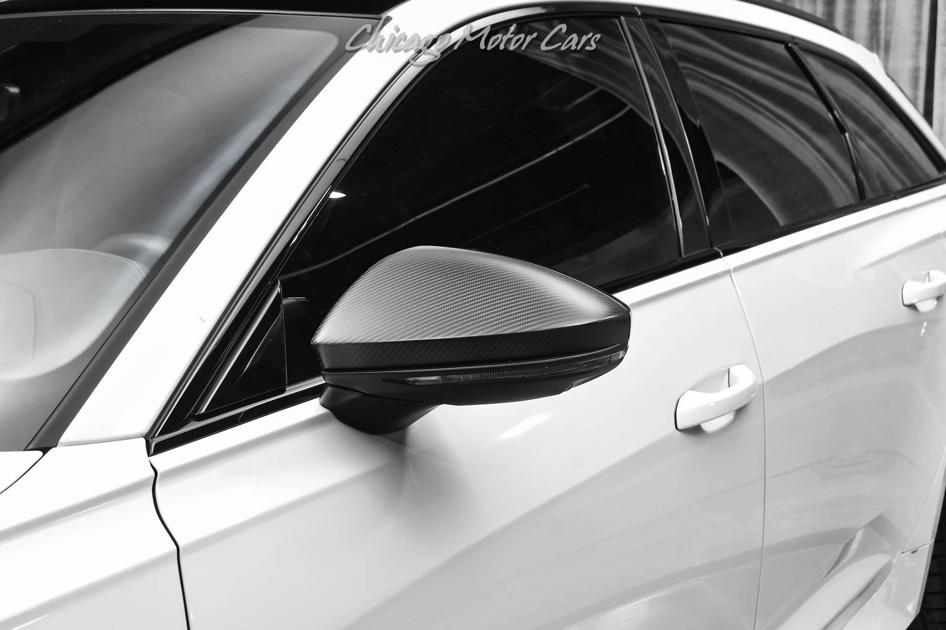 Used 2024 Audi RS 6 performance image 42