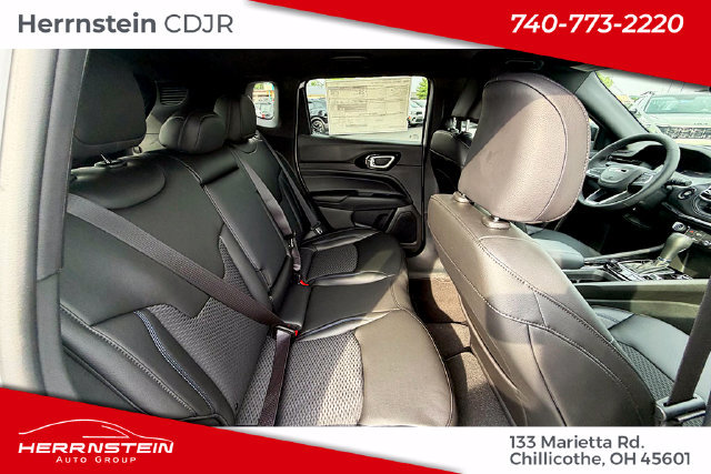 New 2026 Jeep Compass Latitude AWD/4WD image 24