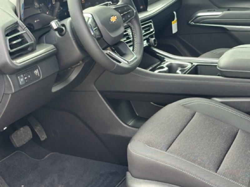 New 2026 Chevrolet Traverse LT FWD image 12