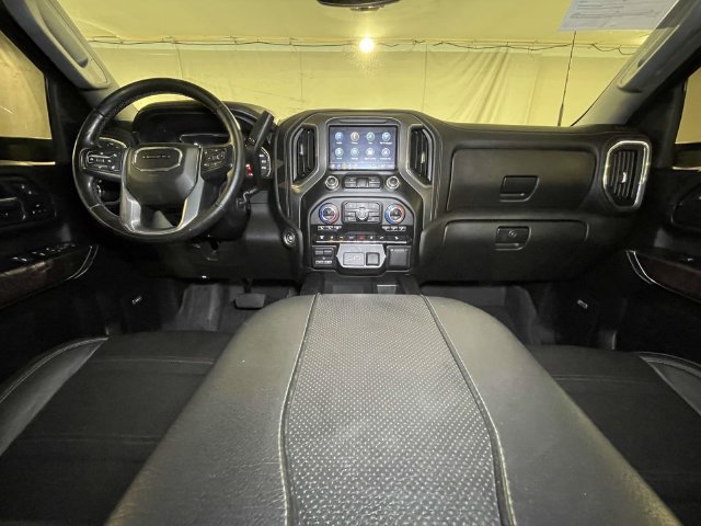 Used 2023 GMC Sierra 3500 Denali w/ Denali Ultimate Package AWD/4WD image 23