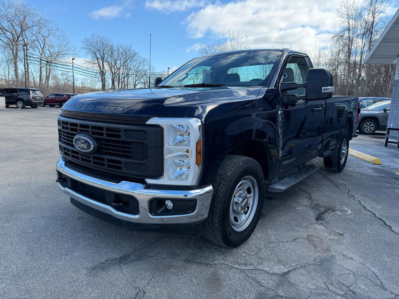 Used 2024 Ford F350 XL w/ 360-Degree Camera Package RWD image 8