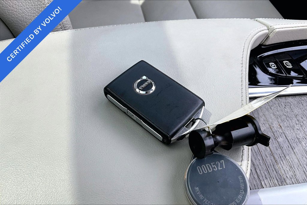 Certified 2023 Volvo S90 B6 Plus w/ Protection Package Premier AWD/4WD image 11