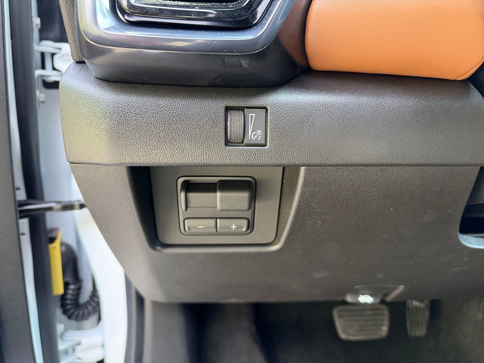 New 2026 GMC Canyon AT4 AWD/4WD image 12