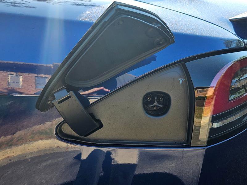 Used 2024 Tesla Model S Plaid image 30