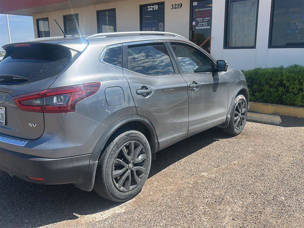 Used 2020 Nissan Rogue Sport SV w/ Technology Package image 12