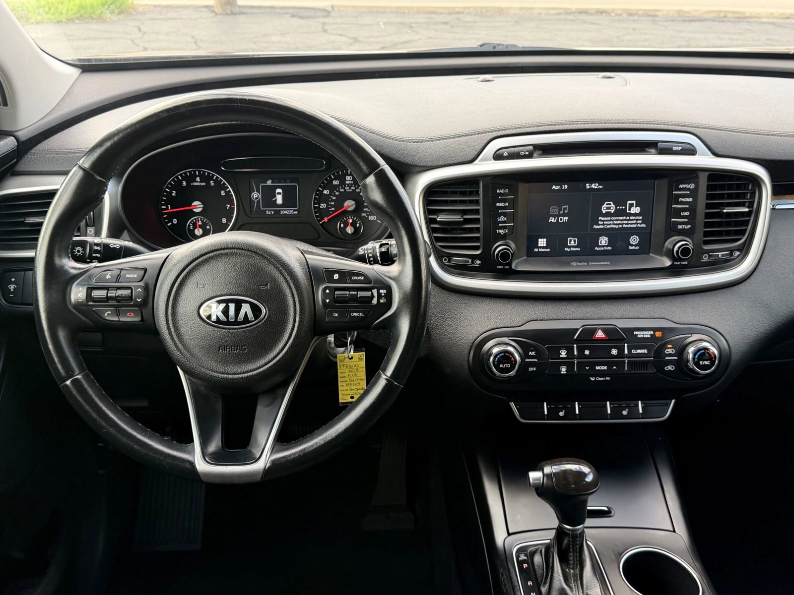 Used 2018 Kia Sorento FWD image 17